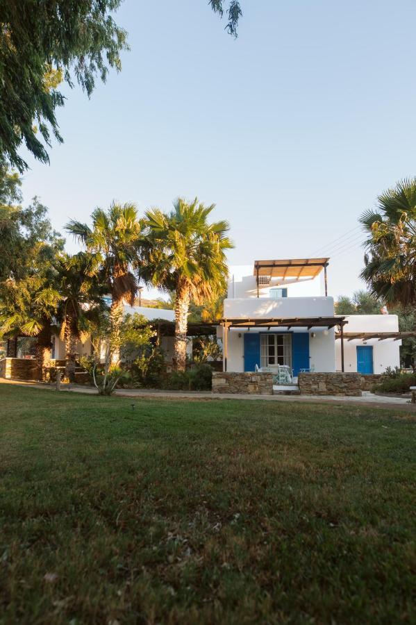 Far Out Village Hotel Mylopotas Exterior foto